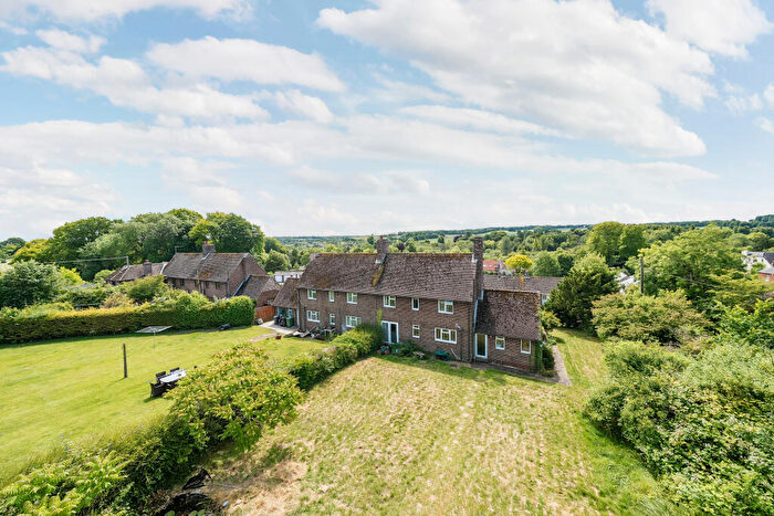 3 Bedroom Semi-Detached House For Sale In Baring Close, Winchester, SO21