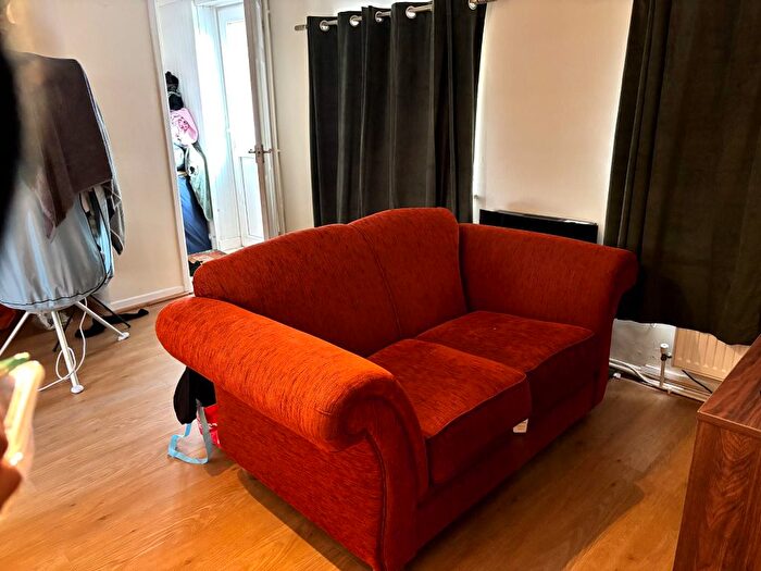 1 Bedroom Flat To Rent In Port Tennant Road, Port Tennant, Swansea, SA1