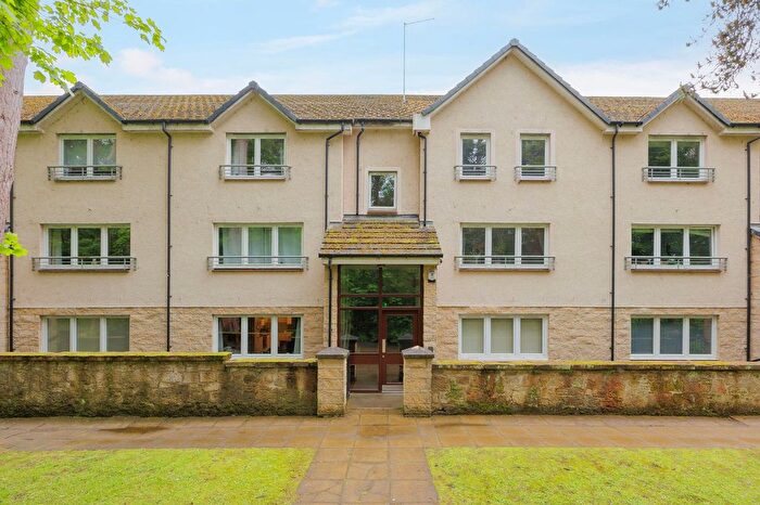 2 Bedroom Flat For Sale In Flat, James Short Park, Falkirk, FK1