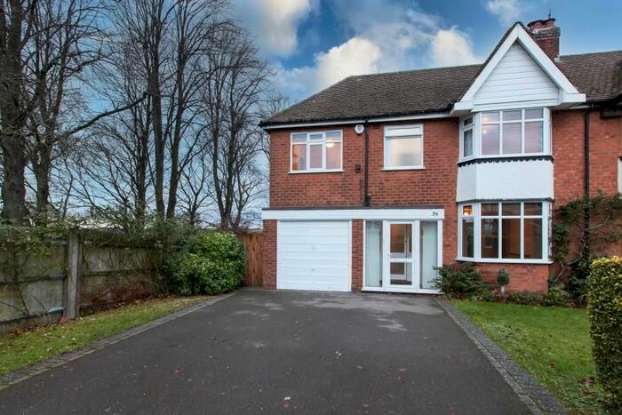 4 Bedroom Semi-Detached House To Rent In Senneleys Park Road, Birmingham B31