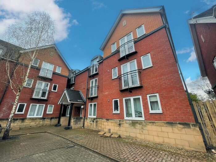 2 Bedroom Property To Rent In Halliard Court, Cardiff, CF10