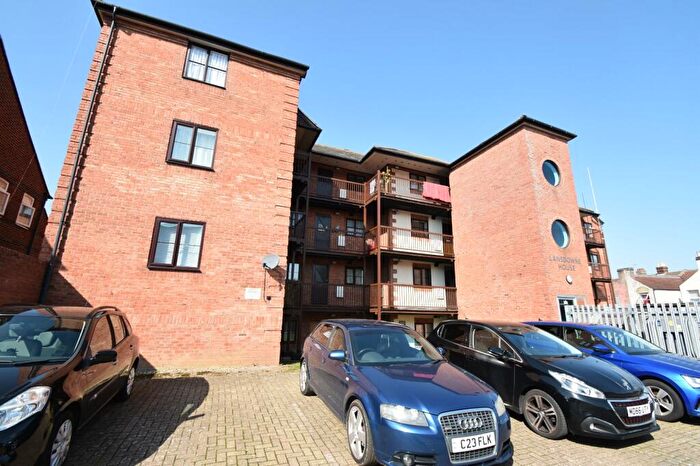 1 Bedroom Flat To Rent In Lansdowne House, Inverness Road, Gosport, Hampshire, PO12