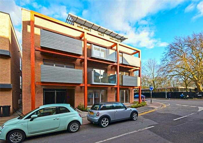 1 Bedroom Apartment To Rent In New Street, Cambridge, CB1