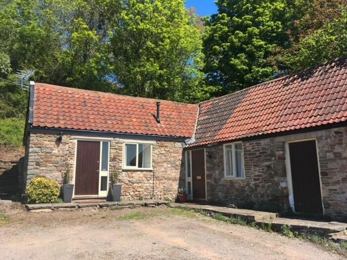 1 Bedroom Detached Bungalow To Rent In Highdale Avenue, Clevedon, BS21