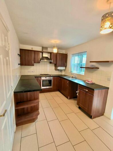 3 Bedroom Semi-Detached House To Rent In Churchill Road, Gateshead, NE8