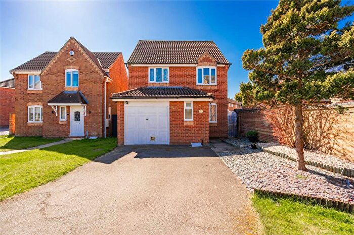 3 Bedroom Detached House For Sale In Rockingham Crescent, Grimsby, Lincolnshire, DN34