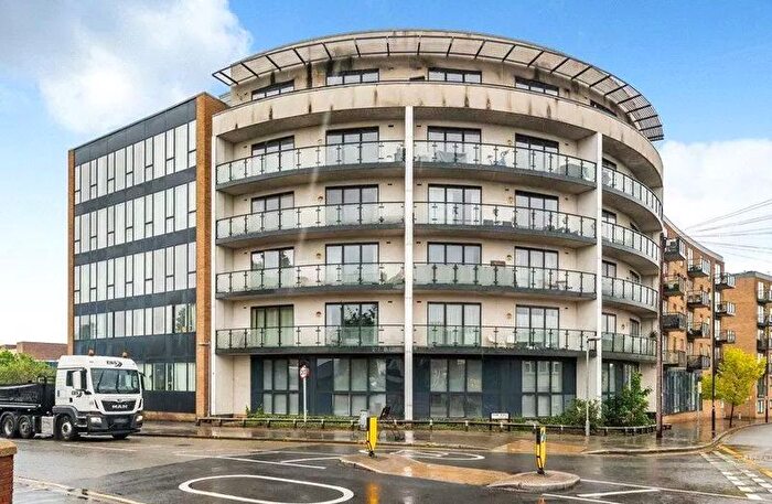 1 Bedroom Flat To Rent In Durnsford Road, London, SW19