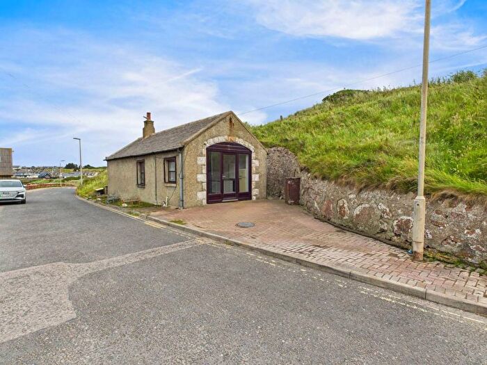 1 Bedroom Bungalow For Sale In Harbour Street, Peterhead, AB42