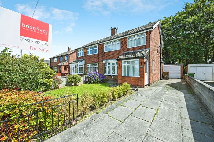 3 Bedroom Semi-Detached House For Sale In Tavistock Road, Warrington, Cheshire, WA5