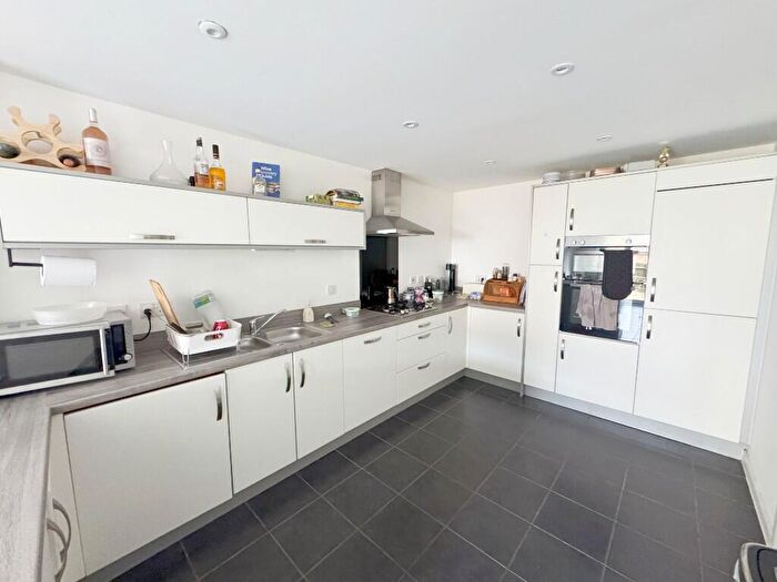 3 Bedroom Terraced House To Rent In Bythesea Avenue, Bristol, BS7