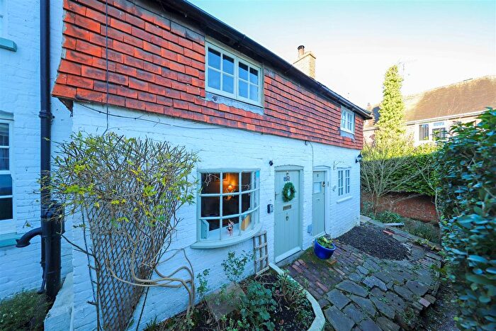 1 Bedroom Cottage For Sale In Sir Georges Place, Steyning, BN44