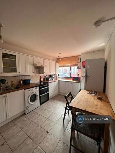 1 Bedroom Flat To Rent In Canning Crescent, London, N22