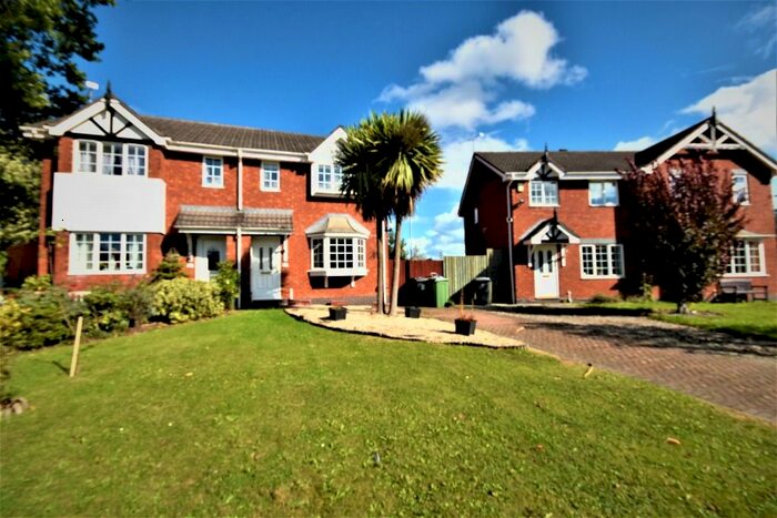 3 Bedroom Semi-Detached House To Rent In Brandy Brook, Johnstown, LL14