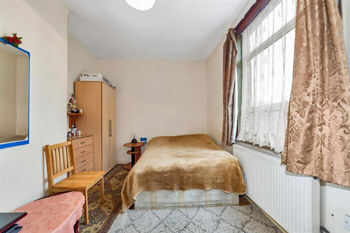 1 Bedroom Flat For Sale In Boundary Road, London, N22
