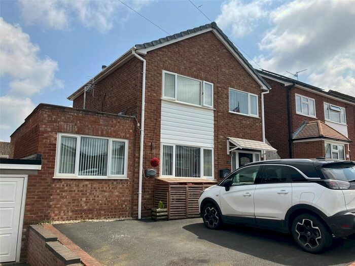 Houses for sale in Viewlands Drive, TF2, Telford and Wrekin