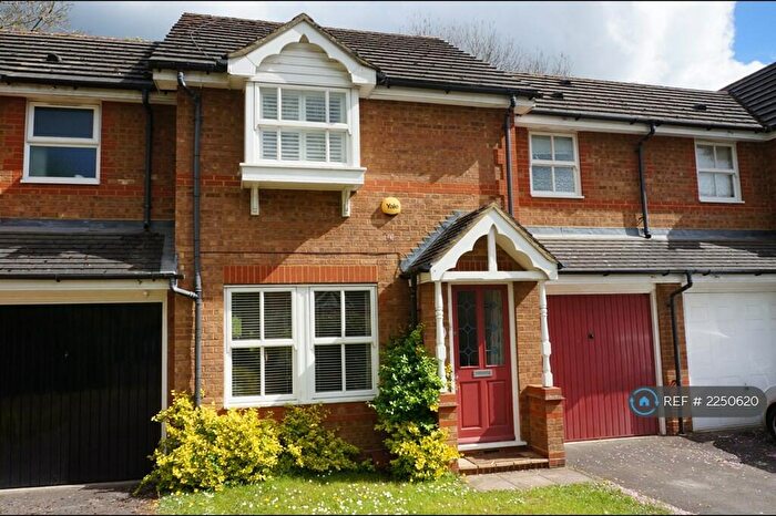3 Bedroom Terraced House To Rent In Verbena Close, Winnersh, Wokingham, RG41