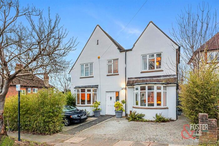 5 Bedroom Detached House For Sale In Lloyd Road, Hove, BN3