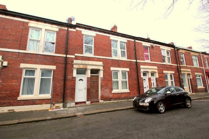 2 Bedroom Flat To Rent In Brussels Road, Wallsend, Tyne And Wear, NE28