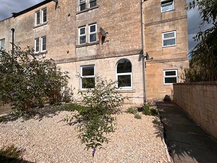 1 Bedroom Flat To Rent In Trowbridge Road, Bradford-on-Avon, BA15