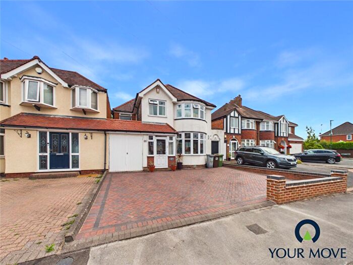 4 Bedroom Link Detached House For Sale In Stanton Road, Shirley, Solihull, West Midlands, B90