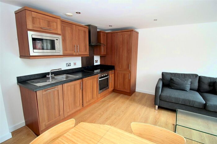 1 Bedroom Flat To Rent In Victoria Street, Sheffield, South Yorkshire, Uk, S3