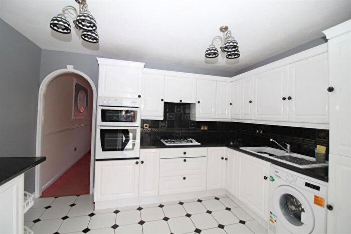 2 Bedroom Terraced House To Rent In Cories Close, Dagenham, RM8