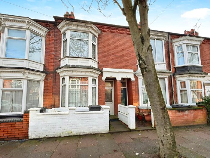 4 Bedroom House To Rent In Harrow Road, Leicester, LE3