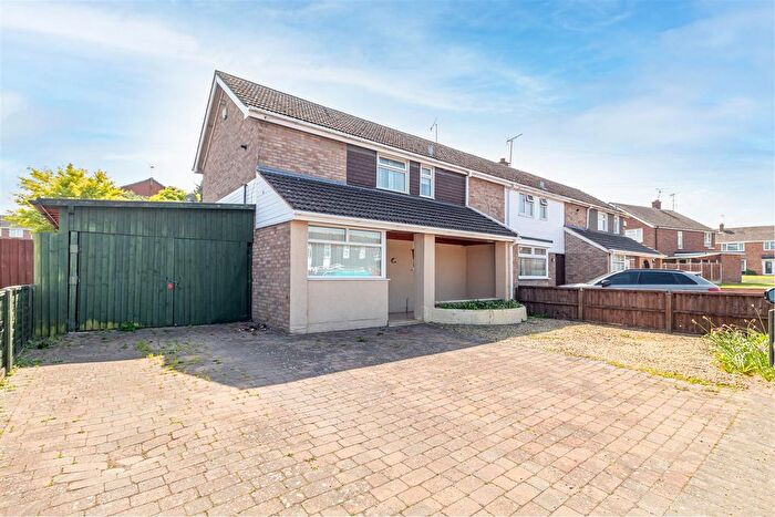 2 Bedroom Property For Sale In Chatcombe Drive, Worcester, WR4
