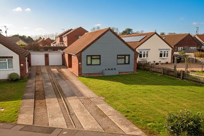 3 Bedroom Detached Bungalow For Sale In Hawthorn Rise, Mundesley, Norwich, NR11