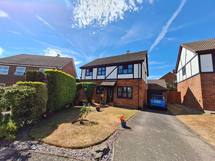 4 Bedroom Property To Rent In Cornflower Close, Maidstone, ME14