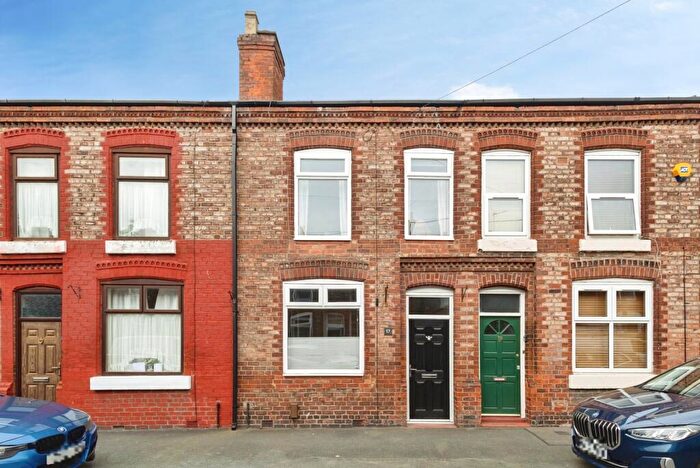 2 Bedroom Terraced House For Sale In St. Georges Road, Manchester, Greater Manchester, M14