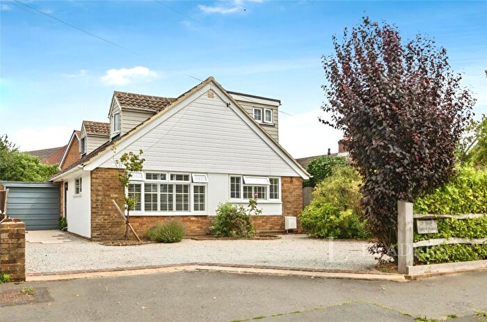 3 Bedroom Bungalow For Sale In Burndell Road, Yapton, Arundel, BN18
