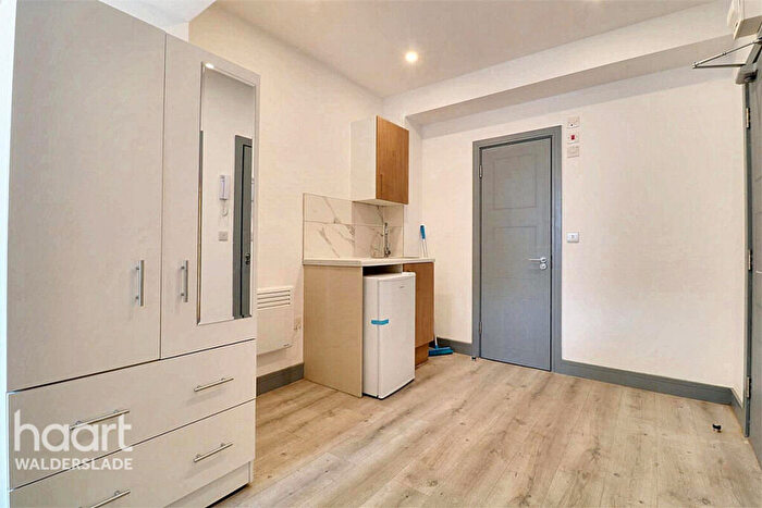 1 Bedroom Terraced House To Rent In Berridge Road, Sheerness, ME12