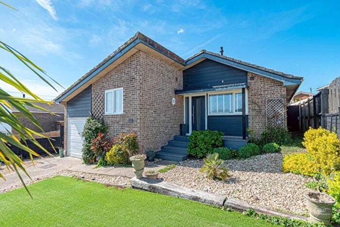 3 Bedroom Detached Bungalow For Sale In St. Edmunds Walk, Wootton Bridge, Ryde, PO33