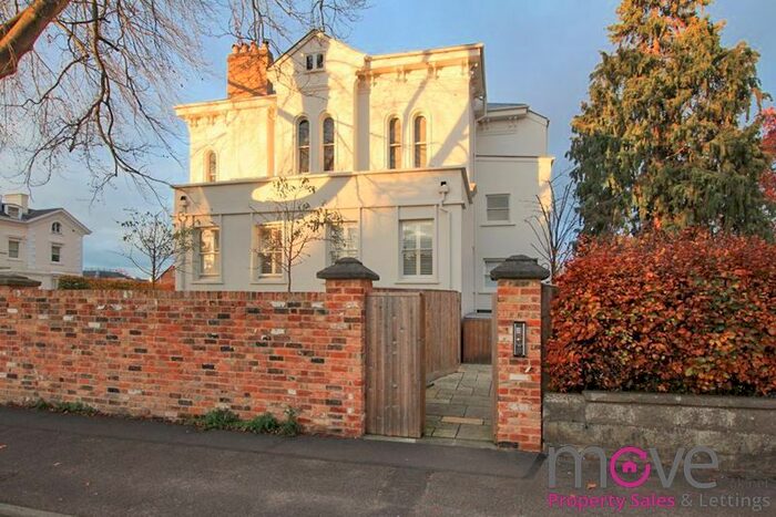 1 Bedroom Flat To Rent In Painswick Road, Cheltenham, GL50