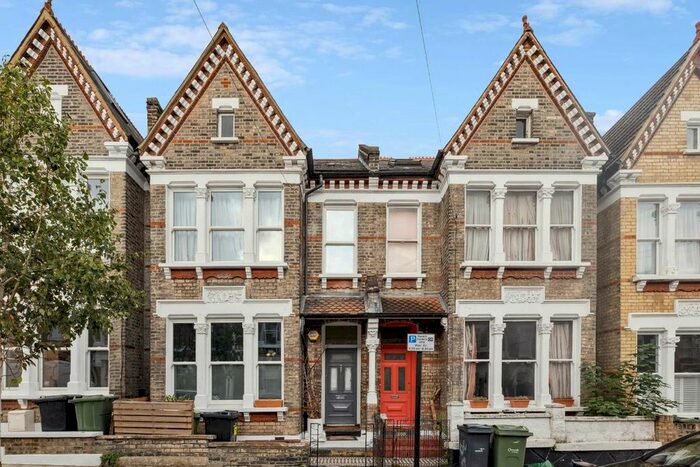 4 Bedroom Property To Rent In Helix Road, London, SW2