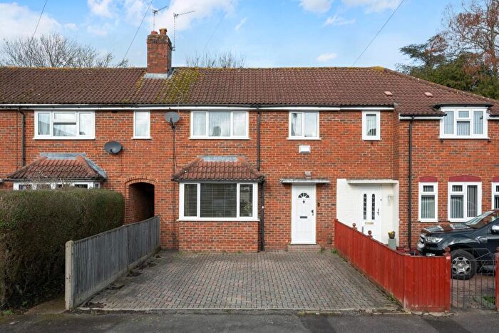 3 Bedroom Terraced House For Sale In Rowden Road, West Ewell, KT19