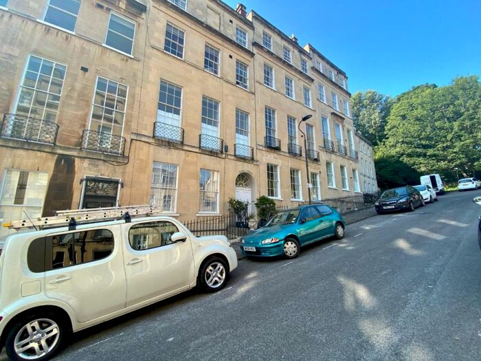 1 Bedroom Apartment To Rent In Park Street, BA1