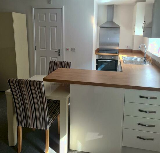 Flat To Rent In Studio, Orange Grove, Wisbech, PE13