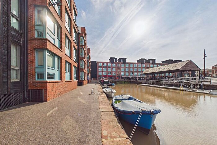 2 Bedroom Flat For Sale In The Docks, Gloucester, GL1