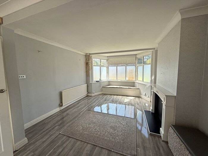 3 Bedroom Semi-detached House For Sale In Grasmere Avenue, Wembley, HA9