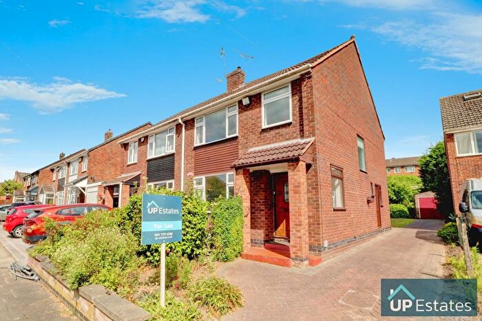 4 Bedroom Semi-Detached House For Sale In Modbury Close, Styvechale, Coventry, CV3