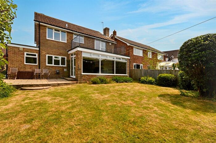4 Bedroom Detached House To Rent In Clifford Avenue, Eastbourne, BN21