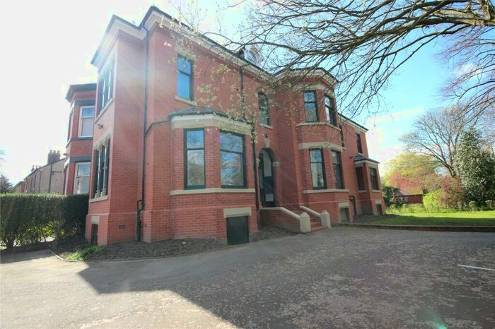 2 Bedroom Apartment To Rent In Buxton Road, Davenport, Stockport, SK2