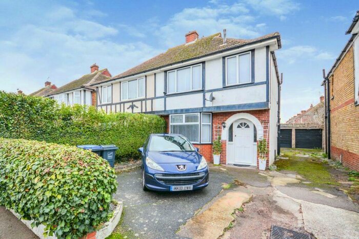 3 Bedroom House To Rent In St. James Park Road, Margate, CT9