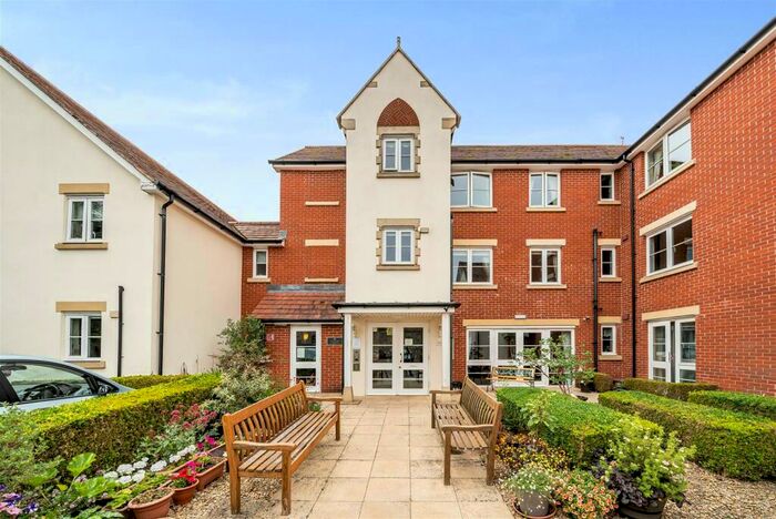 1 Bedroom Retirement Property For Sale In Peacock Lodge, Fishponds, Bristol, BS16