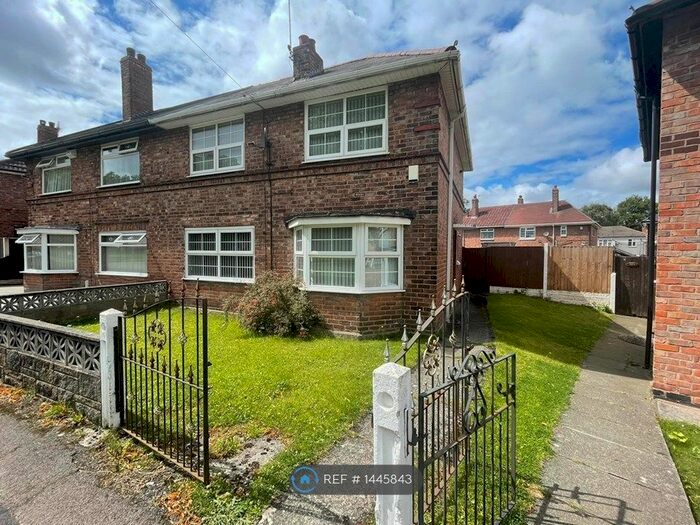 3 Bedroom Semi-Detached House To Rent In Muirhead Avenue, Liverpool, L13
