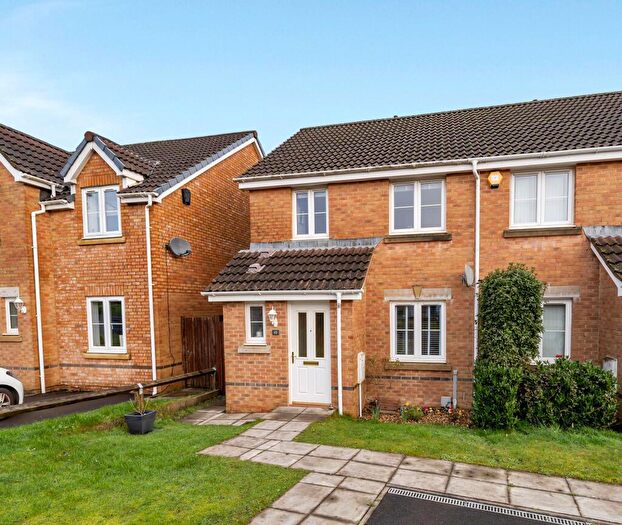 3 Bedroom Semi Detached House For Sale In Skomer Island Way, Caerphilly, CF83