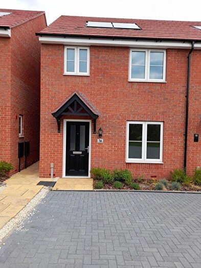 3 Bedroom End Of Terrace House For Sale In Appledown Gate, Keresley End, Coventry, West Midlands, CV7