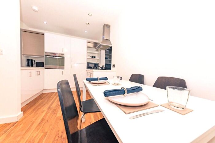 2 Bedroom Flat To Rent In The Terrace, Plaza Boulevard, Liverpool, L8